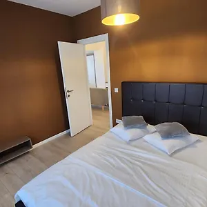 Garsoniera Argedava Apartament
